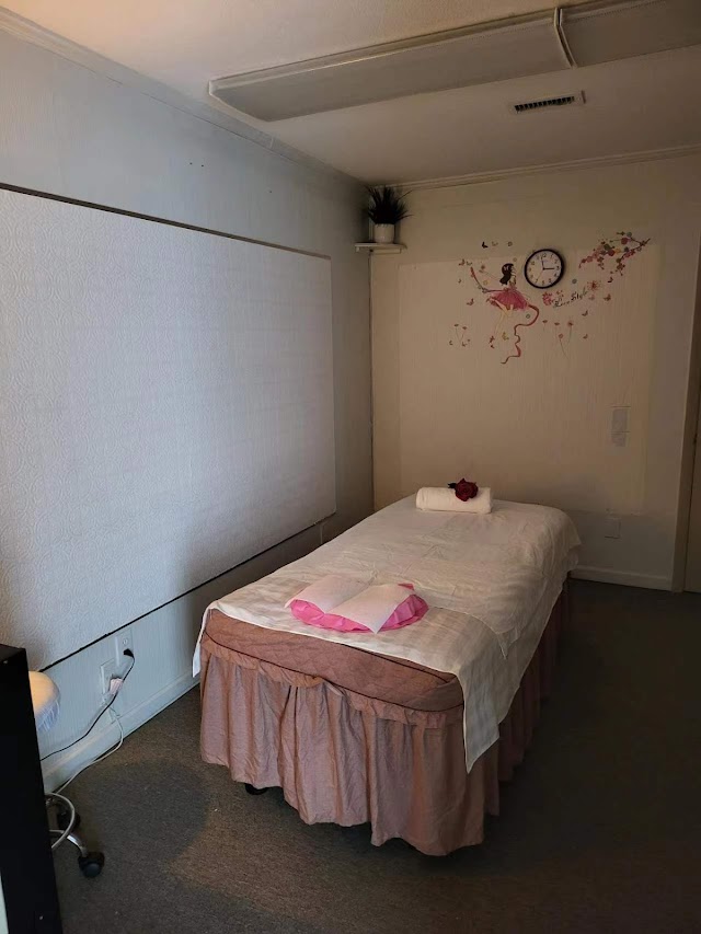 1st Massage & Spa photo 2