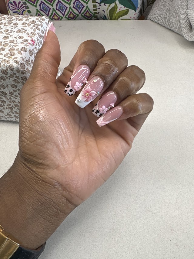Angel Nails photo 2