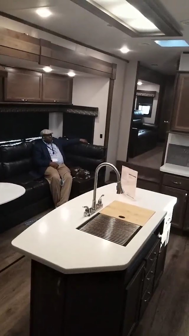 Bama RV photo 3