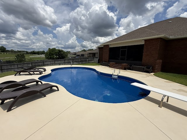 Blue Water Pool Service photo 2