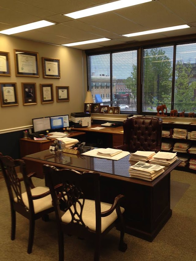 Bond & Botes Law Offices photo 2