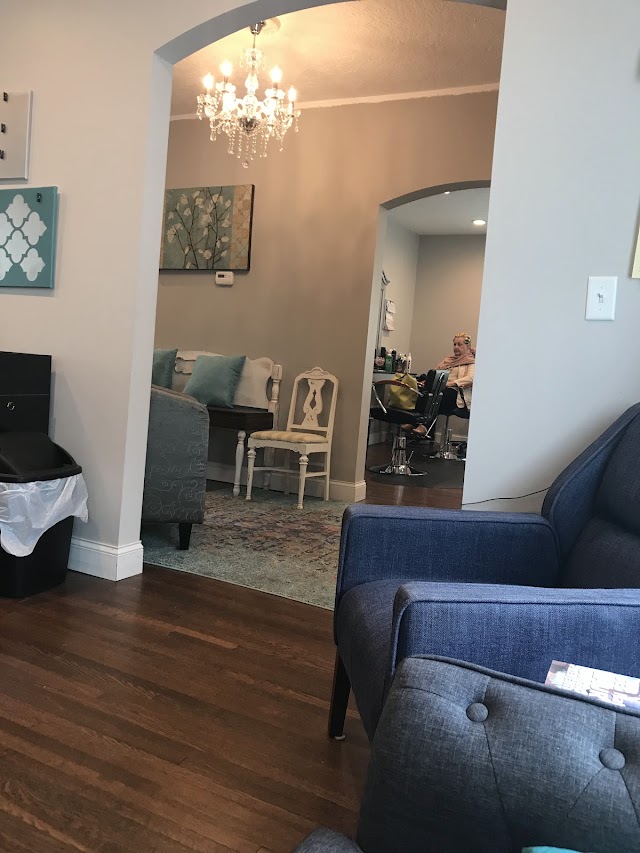 Dimensions Hair Salon photo 4