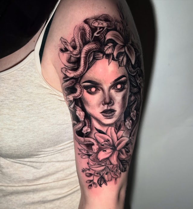 Dinosaur Tattoo Company photo 3