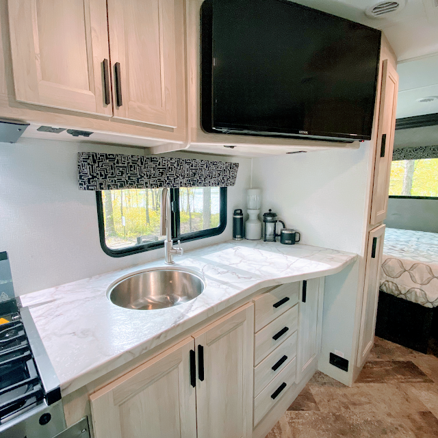 Dufourfun RV Rentals photo 2