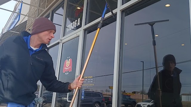 Empire Window Cleaning Service (Commercial, Residential, & Post Construction) photo 3
