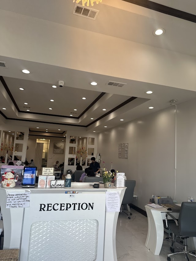 EVERLY NAIL SPA photo 4