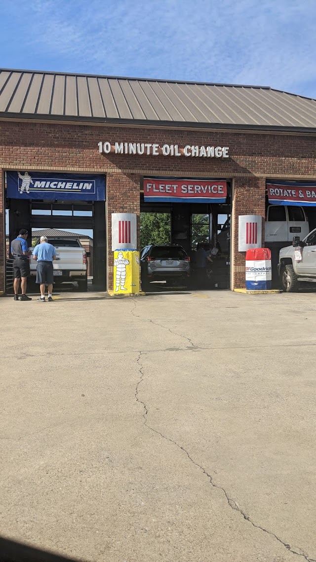 Express Oil Change & Tire Engineers photo 2