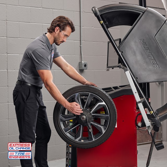 Express Oil Change & Tire Engineers photo 2