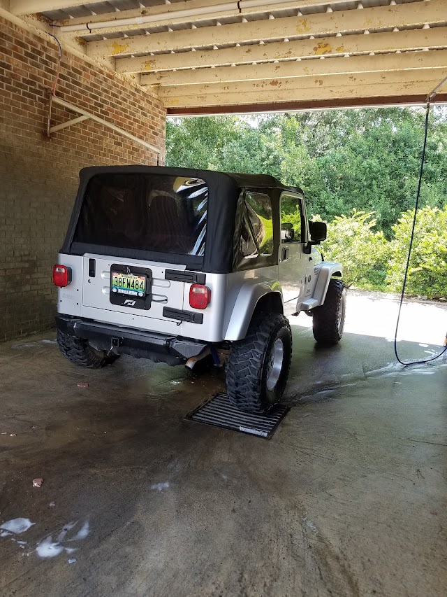Finish line carwash photo 2