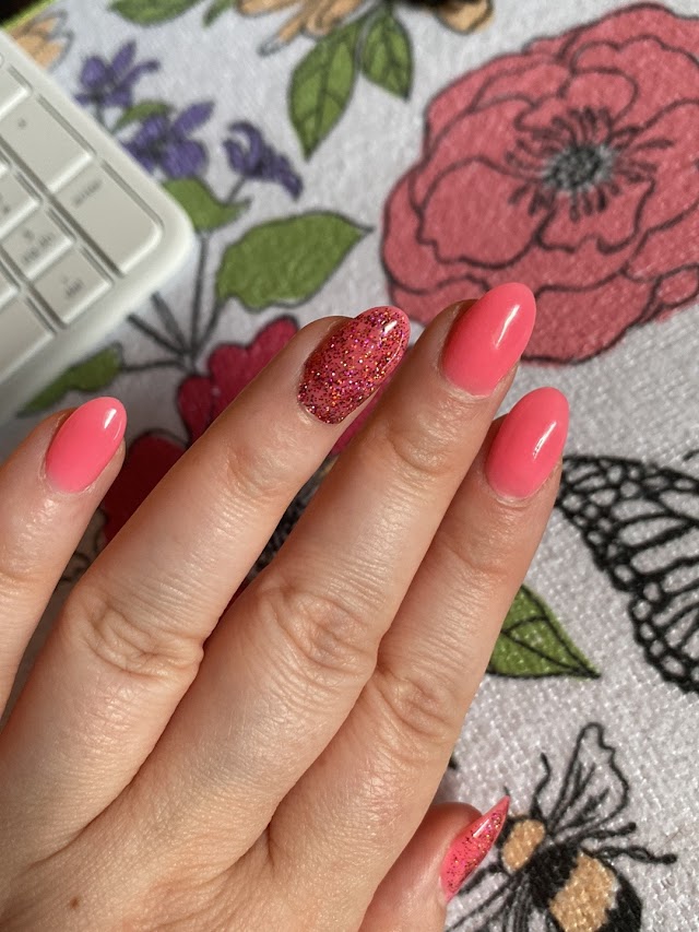 Glamour Nails & Spa photo 2