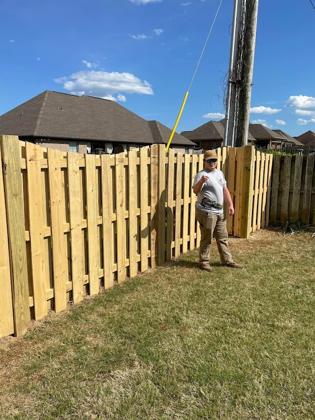 H&R Fence photo 3