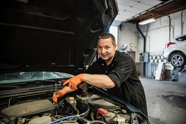 Hale's Mobile Mechanics photo 4