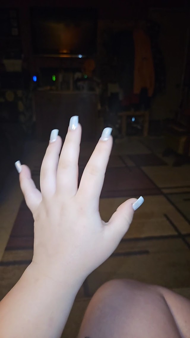 Hands On Nail Salon photo 3
