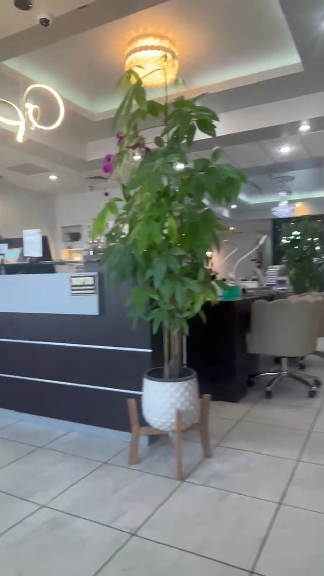 Hoover Nail and Spa photo 3