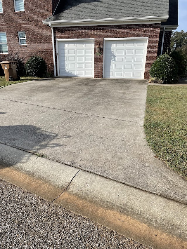 HR Pressure Washing LLC photo 2