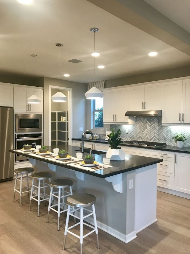 Isaac Cleaning Service LLC