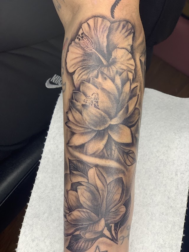 Jacob Dye Tattoos photo 2