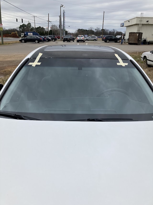 Kiss My Glass Auto Glass Repair photo 2
