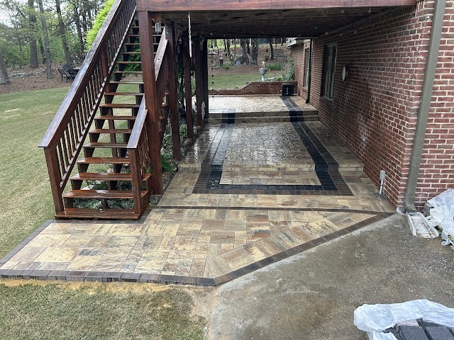 Leo Paver LLC