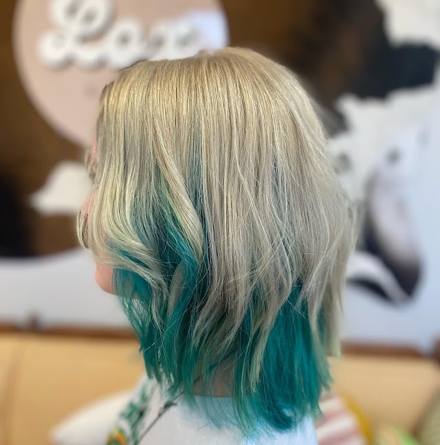 Lox Salon + Suites photo 2