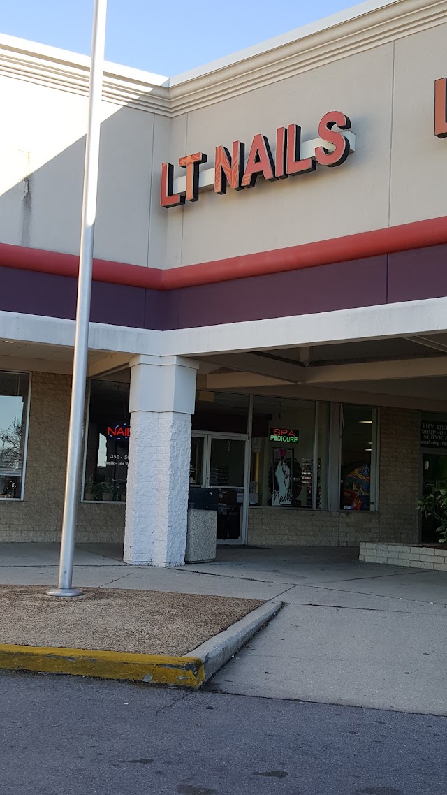 LT Nails & Spa photo 2