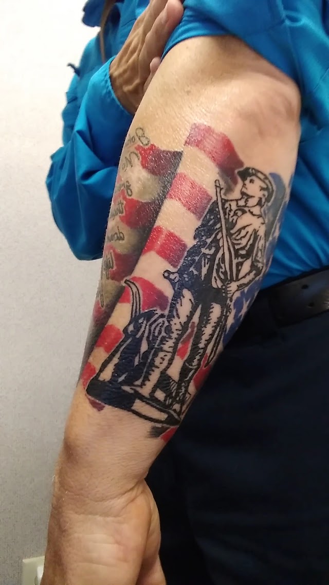 Lucky Devil Tattoo photo 3