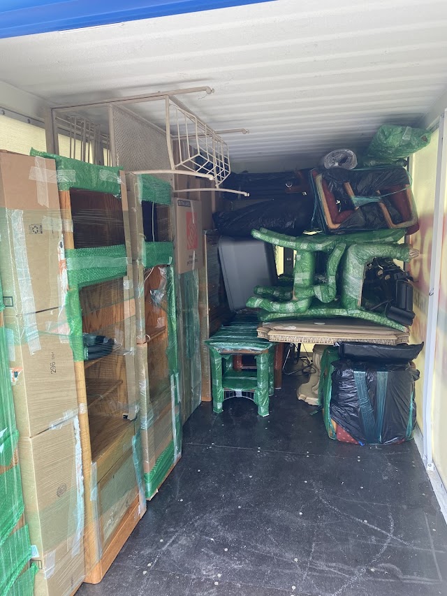 Mallard’s Moving & Hauling LLC .