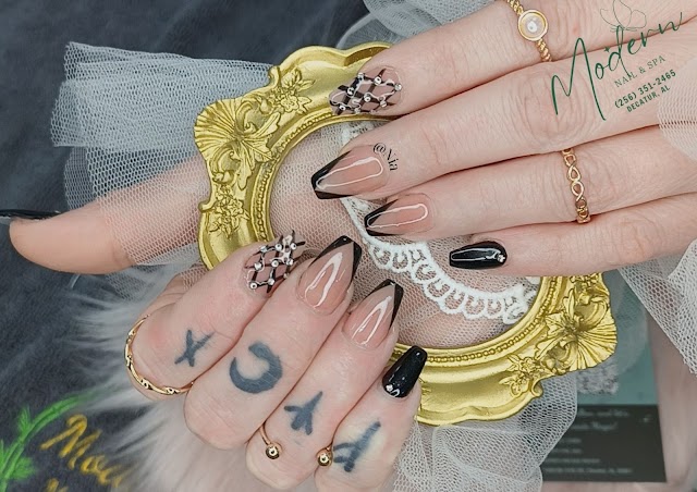 Modern Nails _ Spa