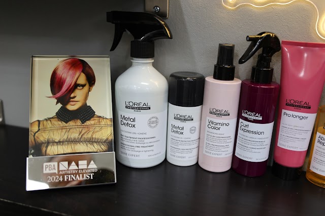 Nicole Allen Salon photo 4
