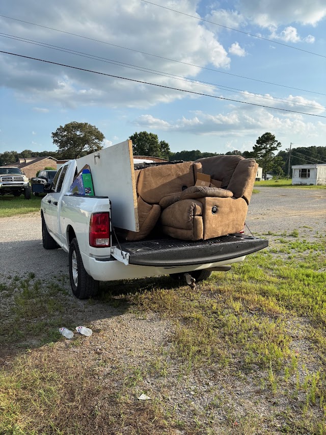 Pancho's Junk Removal photo 2