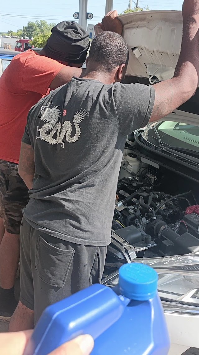 Peezy Automotive L.L.C (Mobile mechanic on call) photo 3