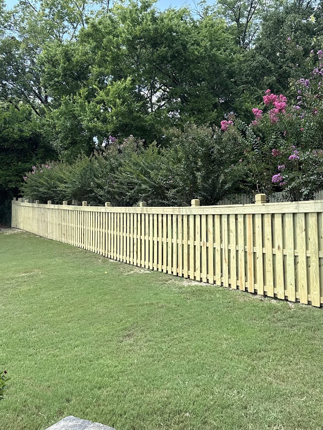 Platinum Fence Deck and Exteriors