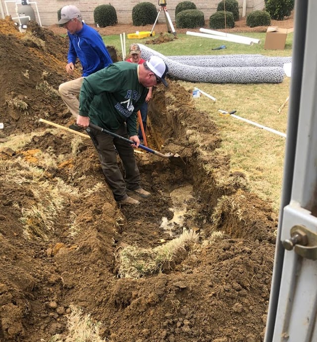 R & R Backhoe Dozer Septic Services photo 2