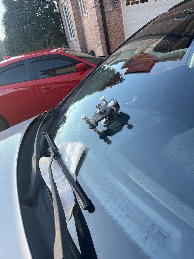 R&T AutoGlass LLC. photo 2