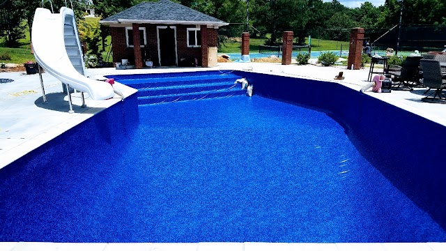 Reynolds Pool Liner Repair photo 4