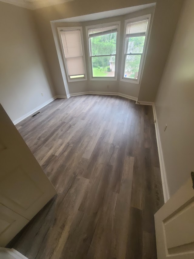 Riley's Flooring & Tile photo 2