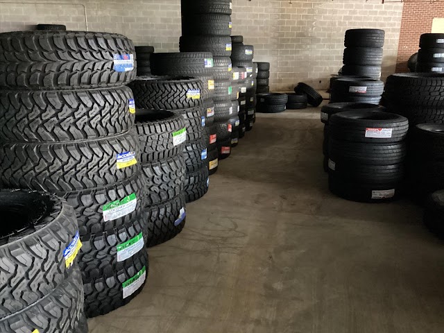 Roca Tires Shop photo 2