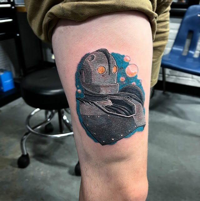 Sanctum Tattoos and Comics photo 4