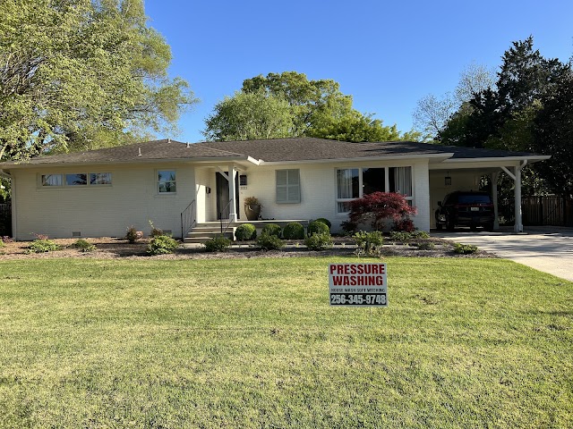 Shelton's Services LLC Professional Pressure Washing photo 4