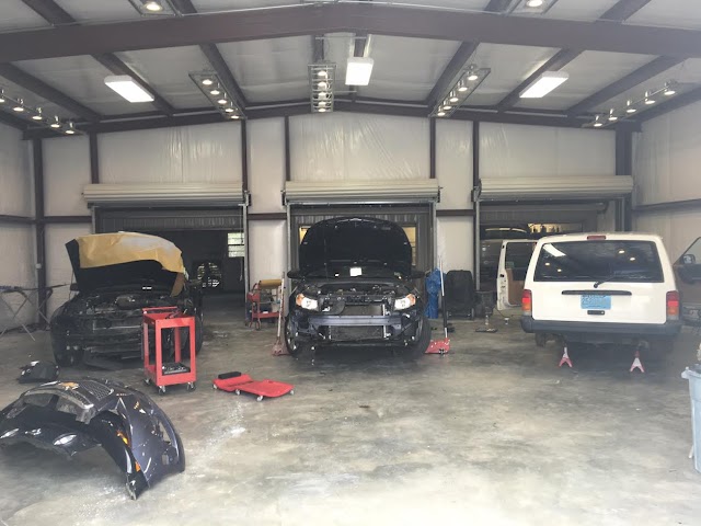 Simmons Auto Body & Paint