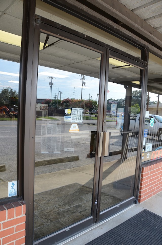 Superior Carpets & Floor Coverings, Inc. photo 2