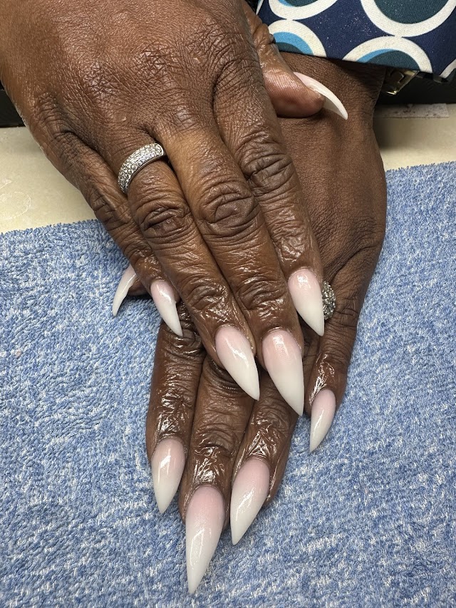 T&D Nails Spa Emily