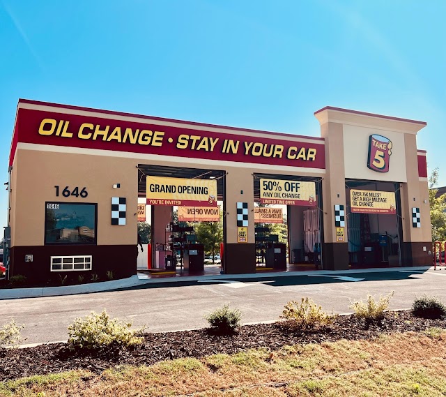 Take 5 Oil Change photo 3