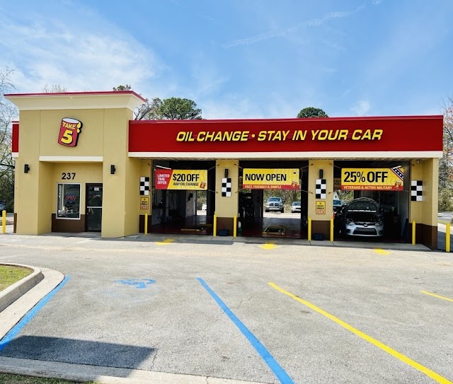 Take 5 Oil Change photo 3