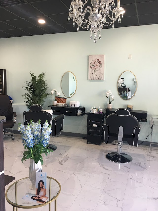 Threading and Beauty Station photo 4