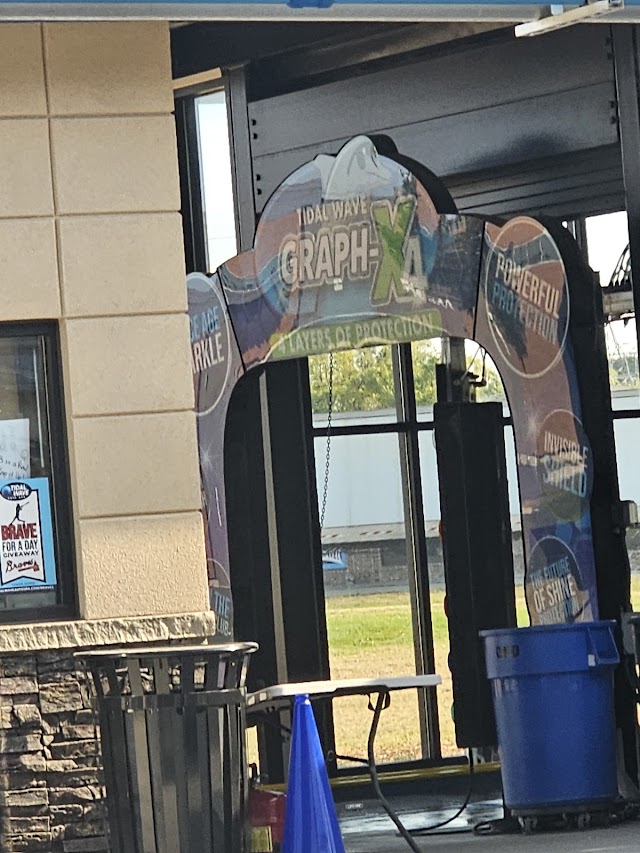 Tidal Wave Auto Spa | Car Wash photo 2