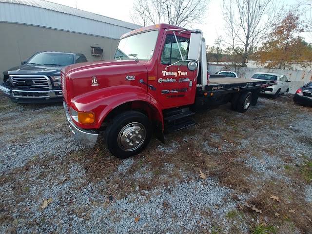 Tommy Tows Towing & Recovery photo 2