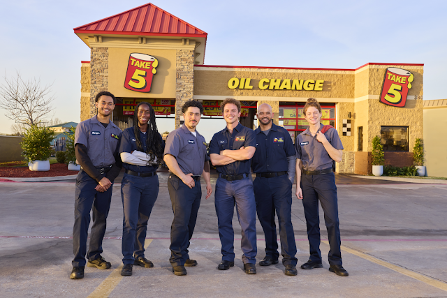 Valvoline Instant Oil Change photo 4