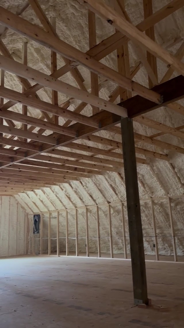 Vault Spray Foam photo 3