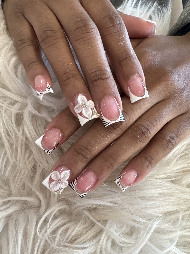 Venus Nails